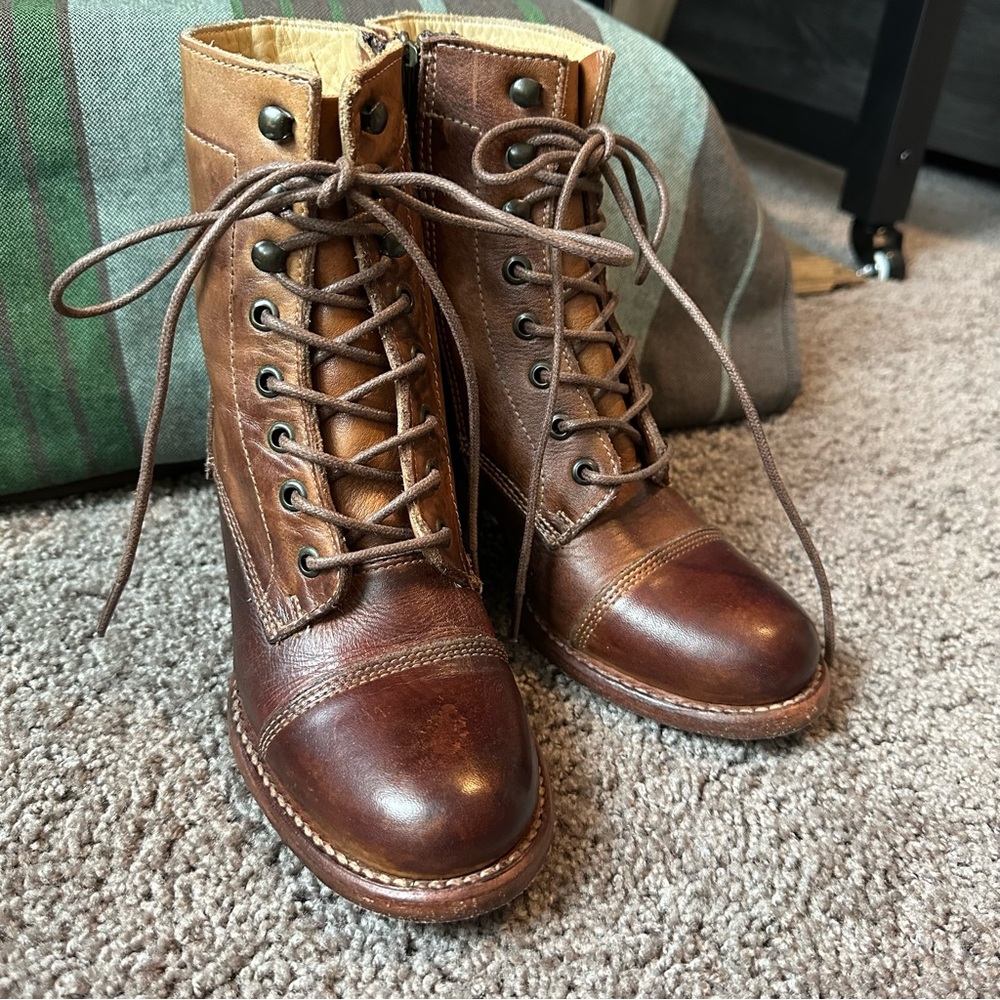 Bed Stu Brown Leather Lace-Up Boots